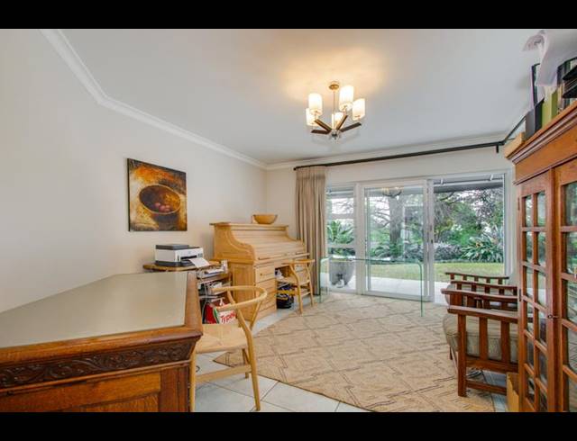 3 BEDROOM HOUSE FOR SALE IN BRYANSTON